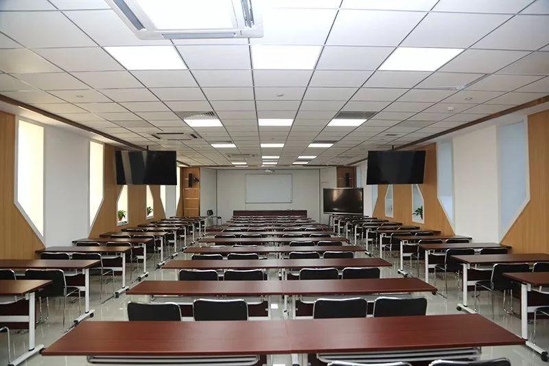 郑州学校多媒体教室设计要注意的问题